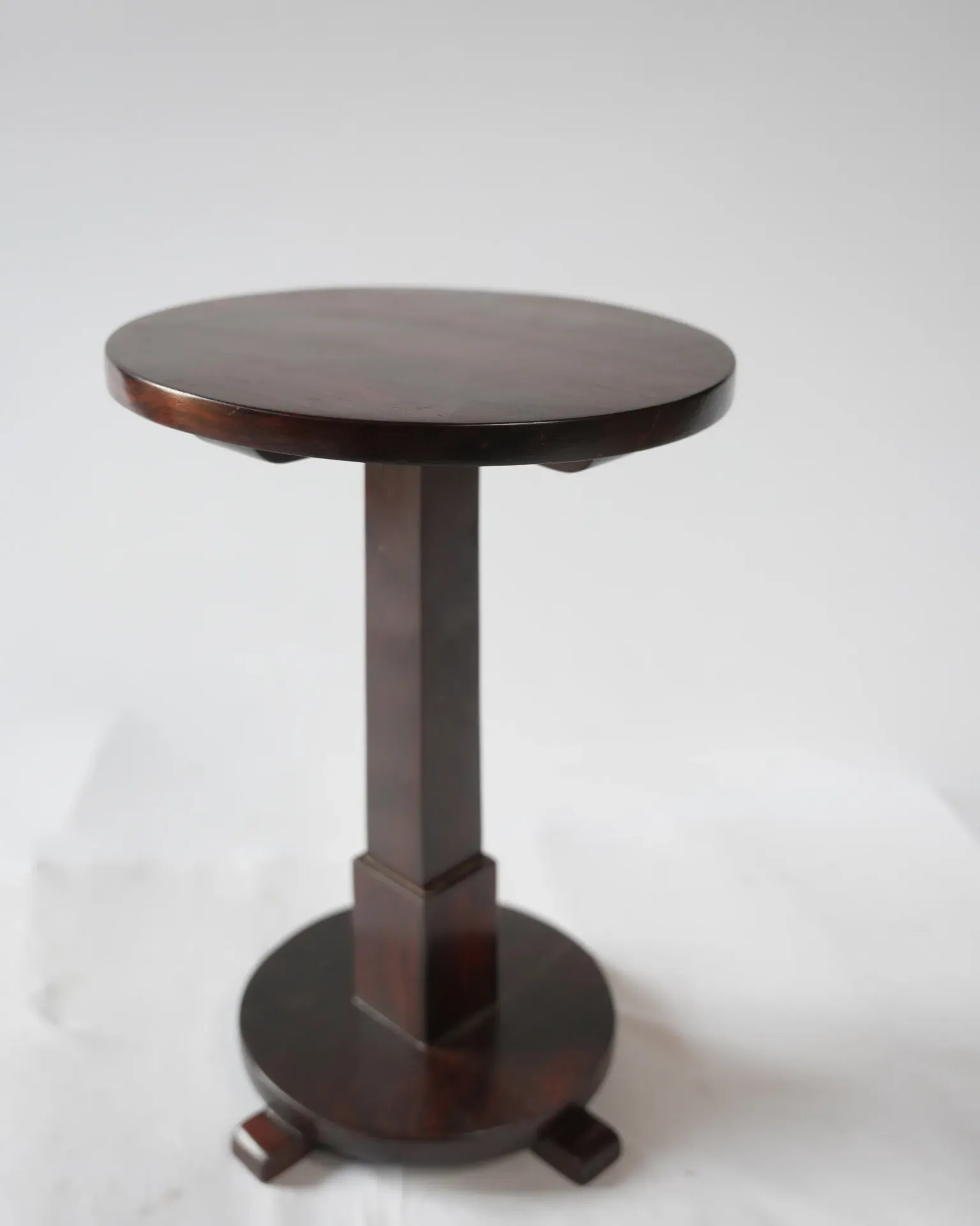 Heritage Art Deco Pedestal Table