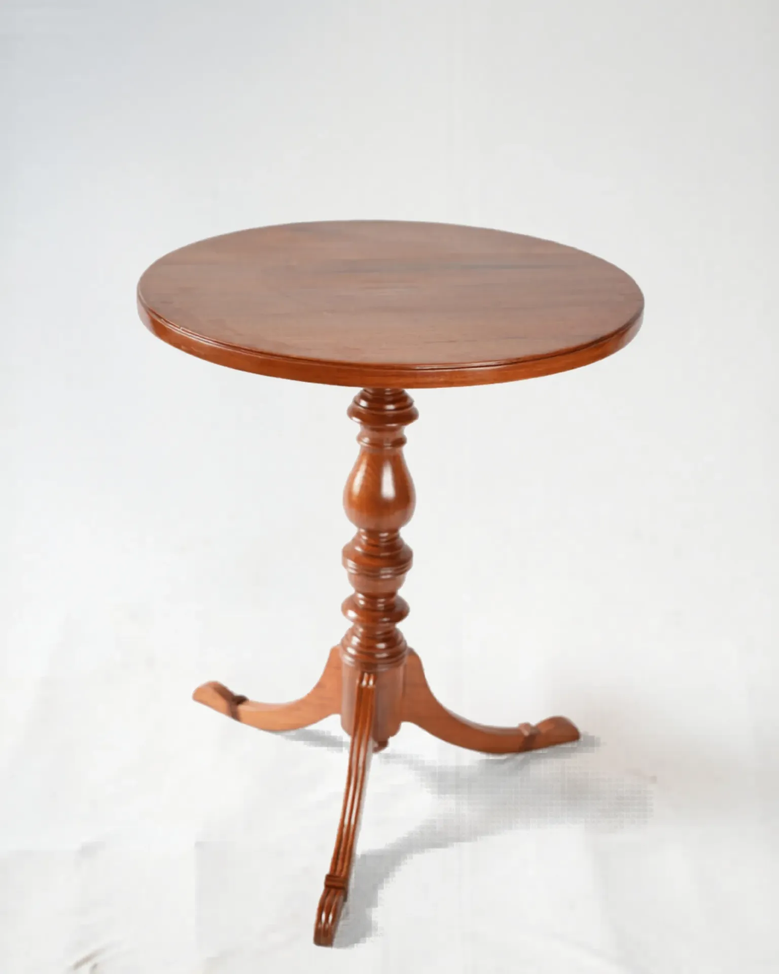 Heritage Tripod Pedestal Side Table