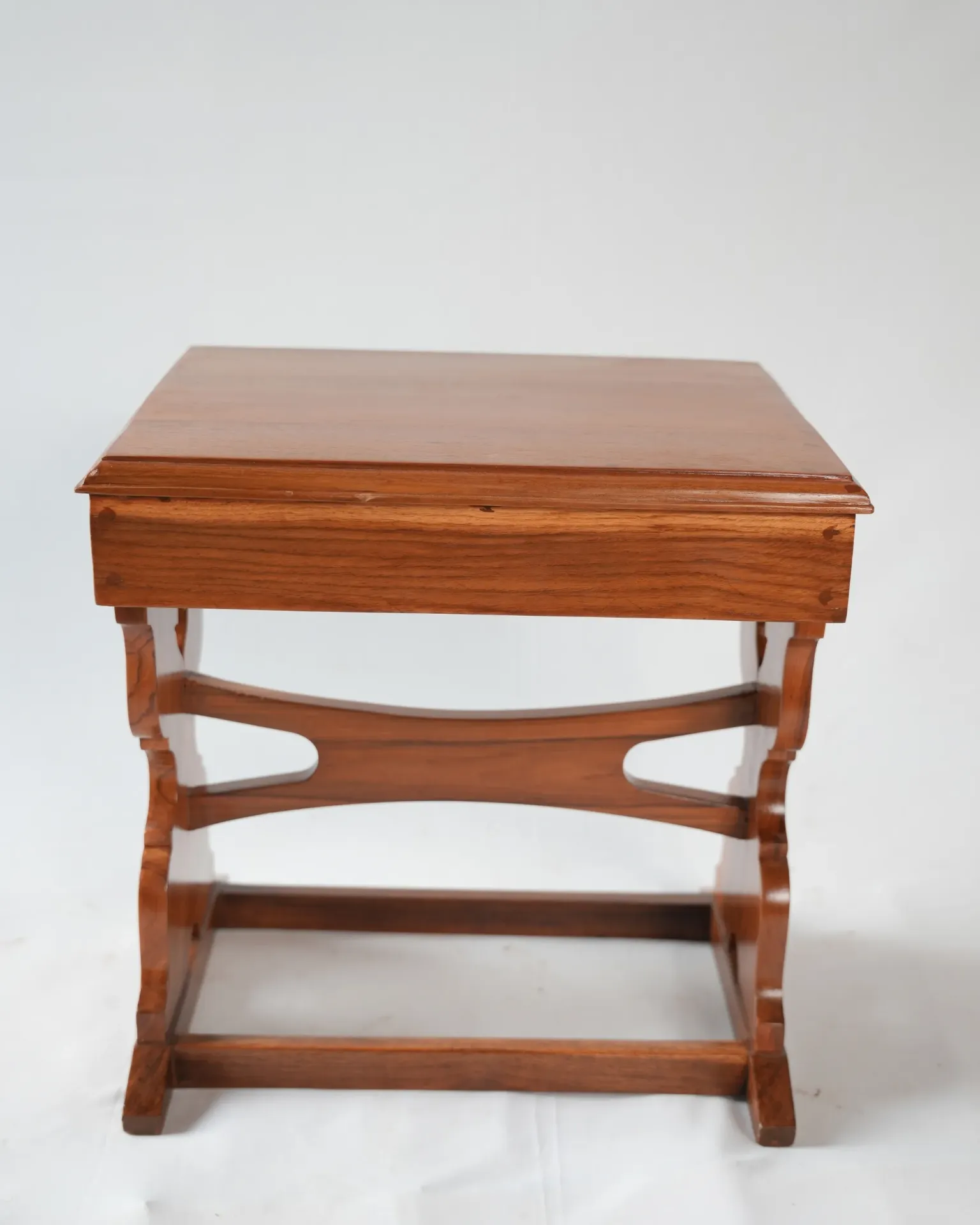 Heritage Trestle-Base Side Table
