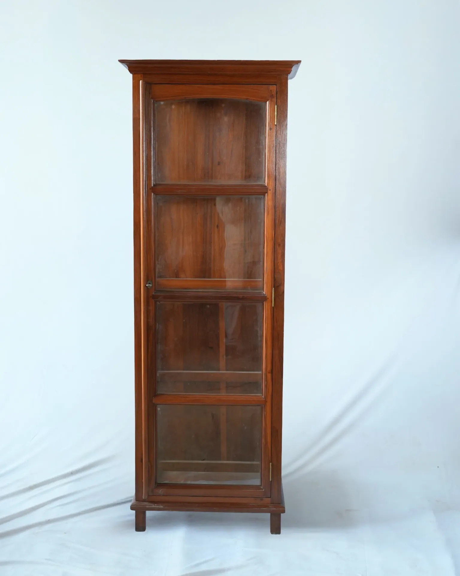 Heritage Single-Door Glazed Display Cabinet